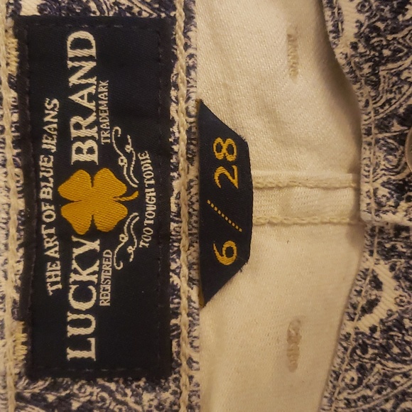 Lucky Brand - "Charlie Skinny" Jeans - 6/28 - EUC - Picture 3 of 5